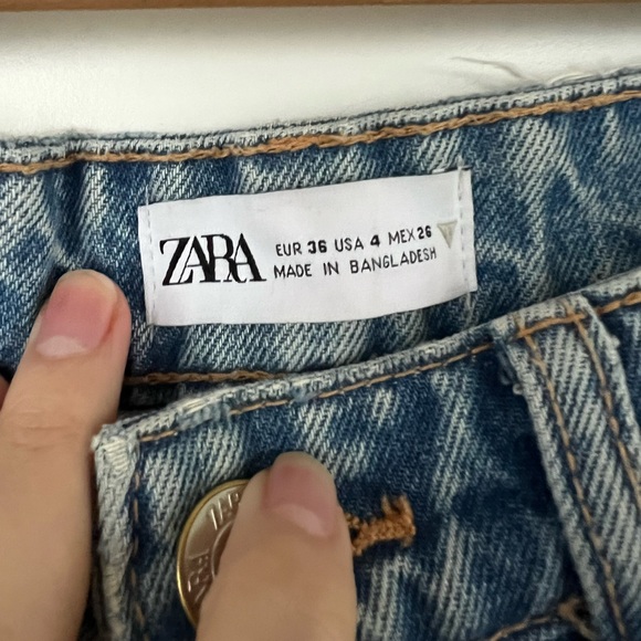 SOLD Zara jeans - Picture 3 of 4